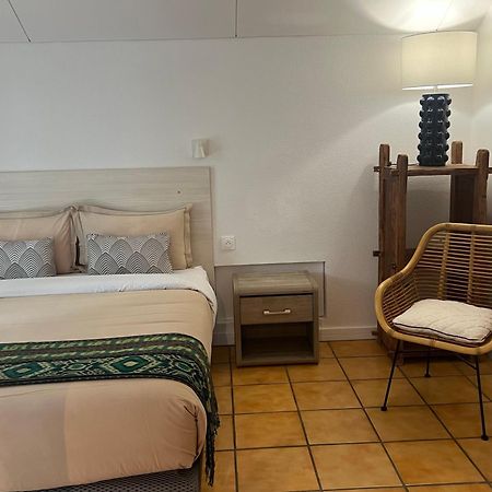 לינה וארוחת בוקר Riviere Saint-Louis Ravine Bleue Etage מראה חיצוני תמונה